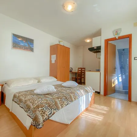 Ferienwohnung Gardenia Novigrad Istria Exterior foto