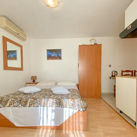 Ferienwohnung Gardenia Novigrad Istria Exterior foto