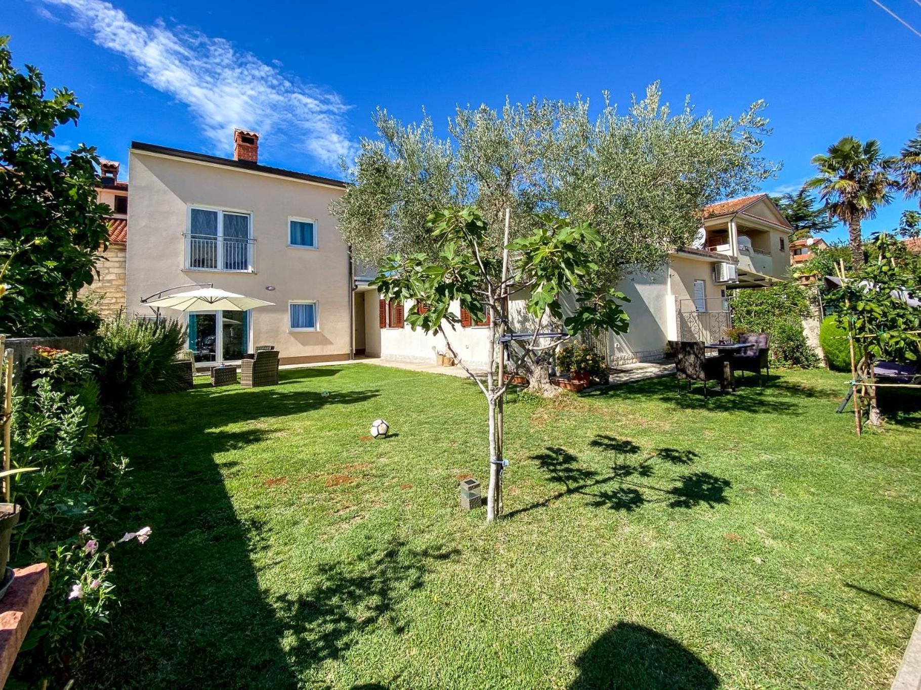 Gardenia One Apartment *